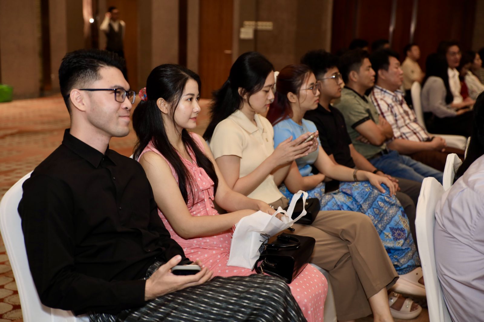 AA Medical Products Ltd Successfully Hosts Hybrid Symposium on “Rethinking Inflammation: From Symptoms to Sustained Control”