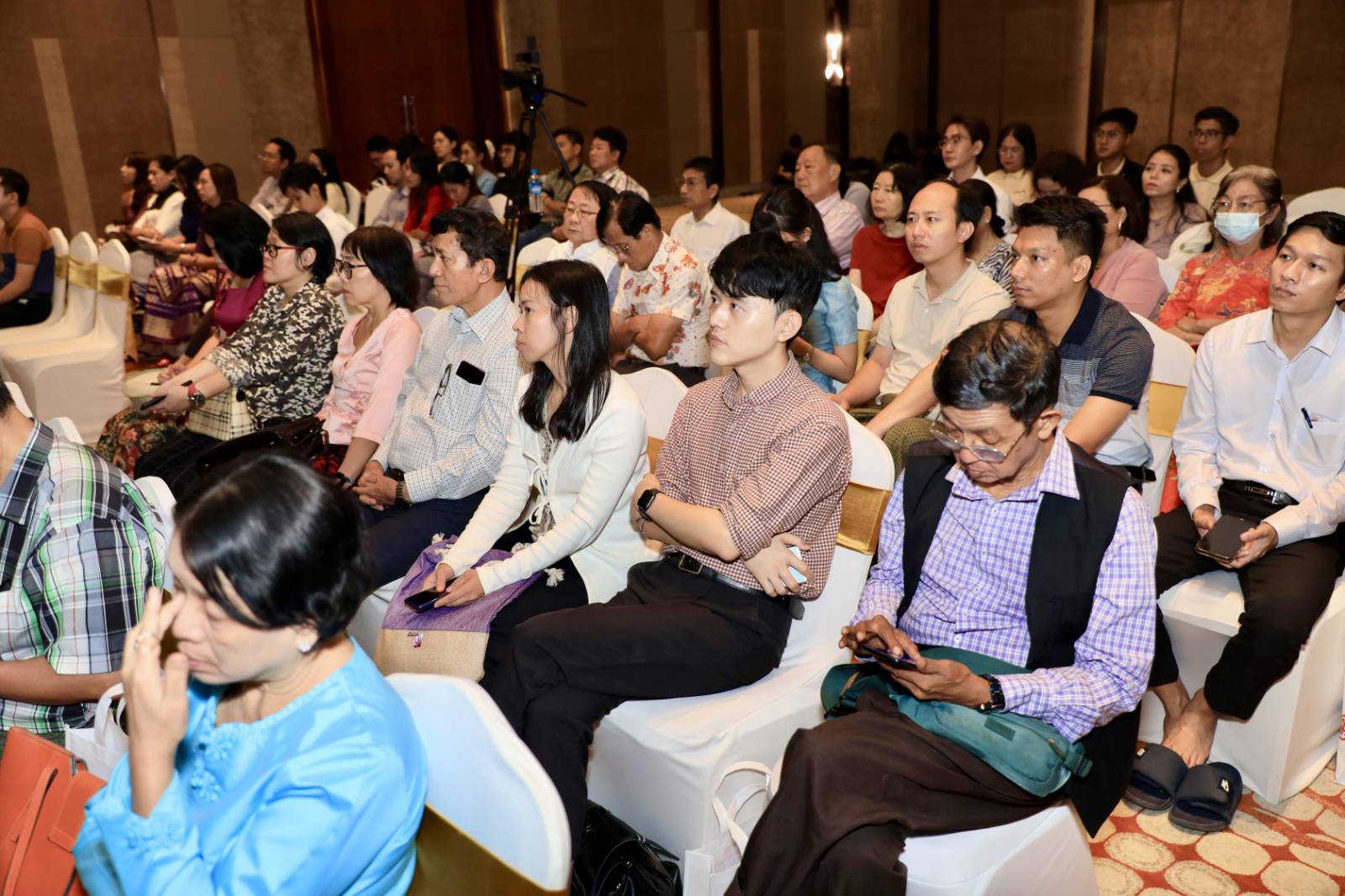 AA Medical Products Ltd Successfully Hosts Hybrid Symposium on “Rethinking Inflammation: From Symptoms to Sustained Control”
