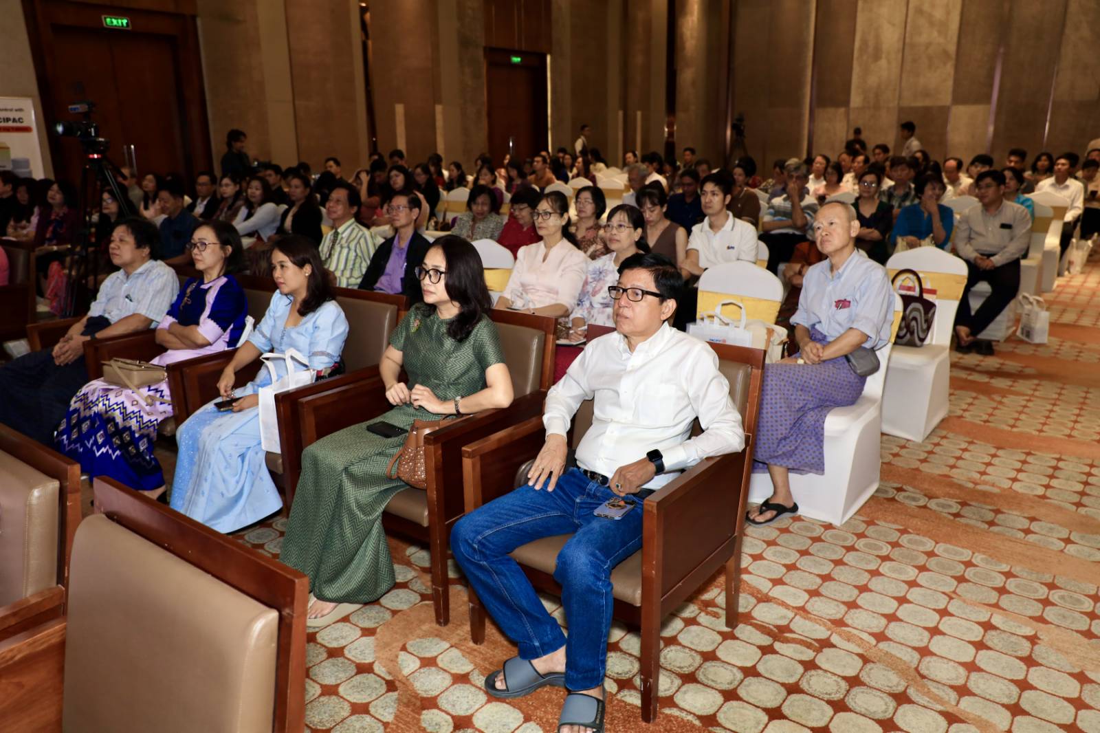 AA Medical Products Ltd Successfully Hosts Hybrid Symposium on “Rethinking Inflammation: From Symptoms to Sustained Control”