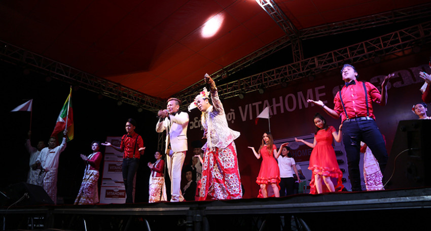 Vitahome Anyein (Traditional Dance Show) was celebrated in Mya Thalun Pagoda, Magway.